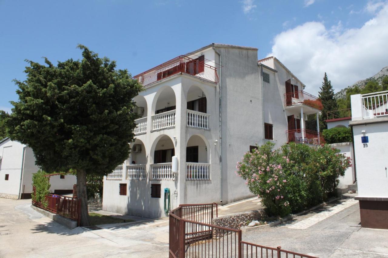 Apartments With A Parking Space Starigrad, Paklenica - 6431 Dış mekan fotoğraf